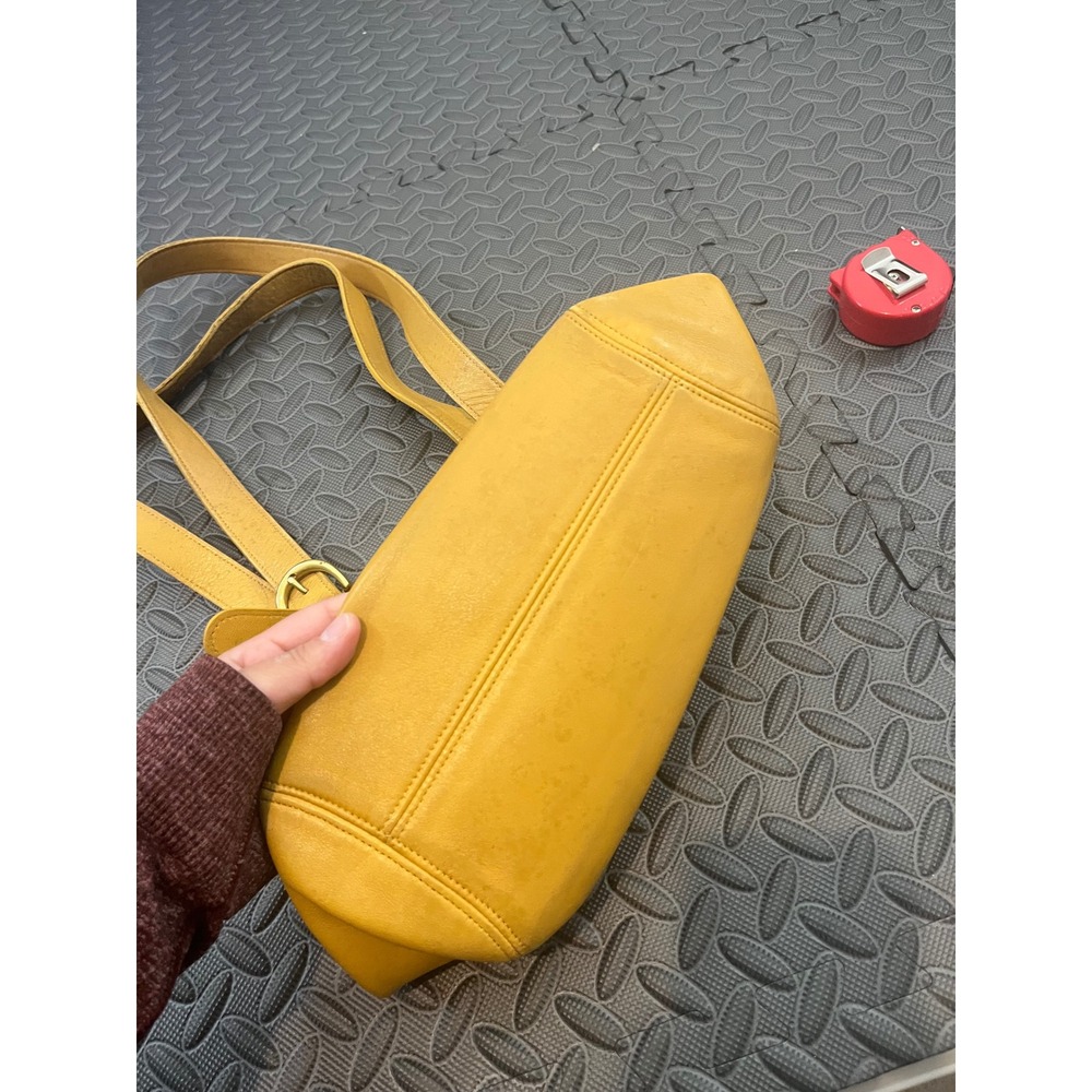 Vintage Coach Waverly Soho Yellow Leather Purse Buckle Shoulder Bag 4157 - Picture 5 of 11